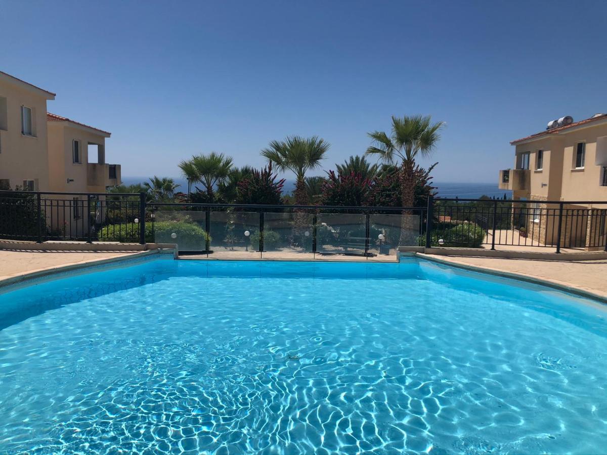 Paphos - Tala Riviera apartmant Apartment Bagian luar foto